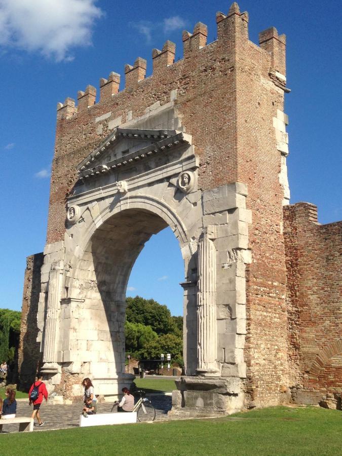 Appartamento Fronte Mare Rimini Exterior foto